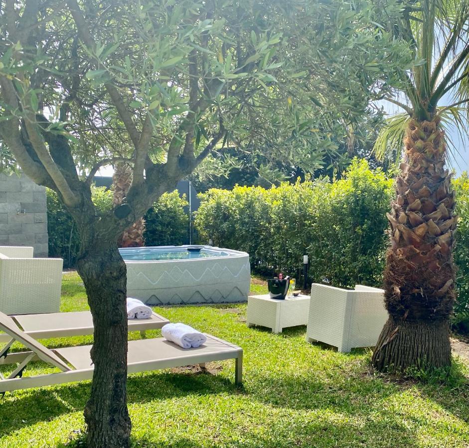 Mareneve Resort Linguaglossa Esterno foto