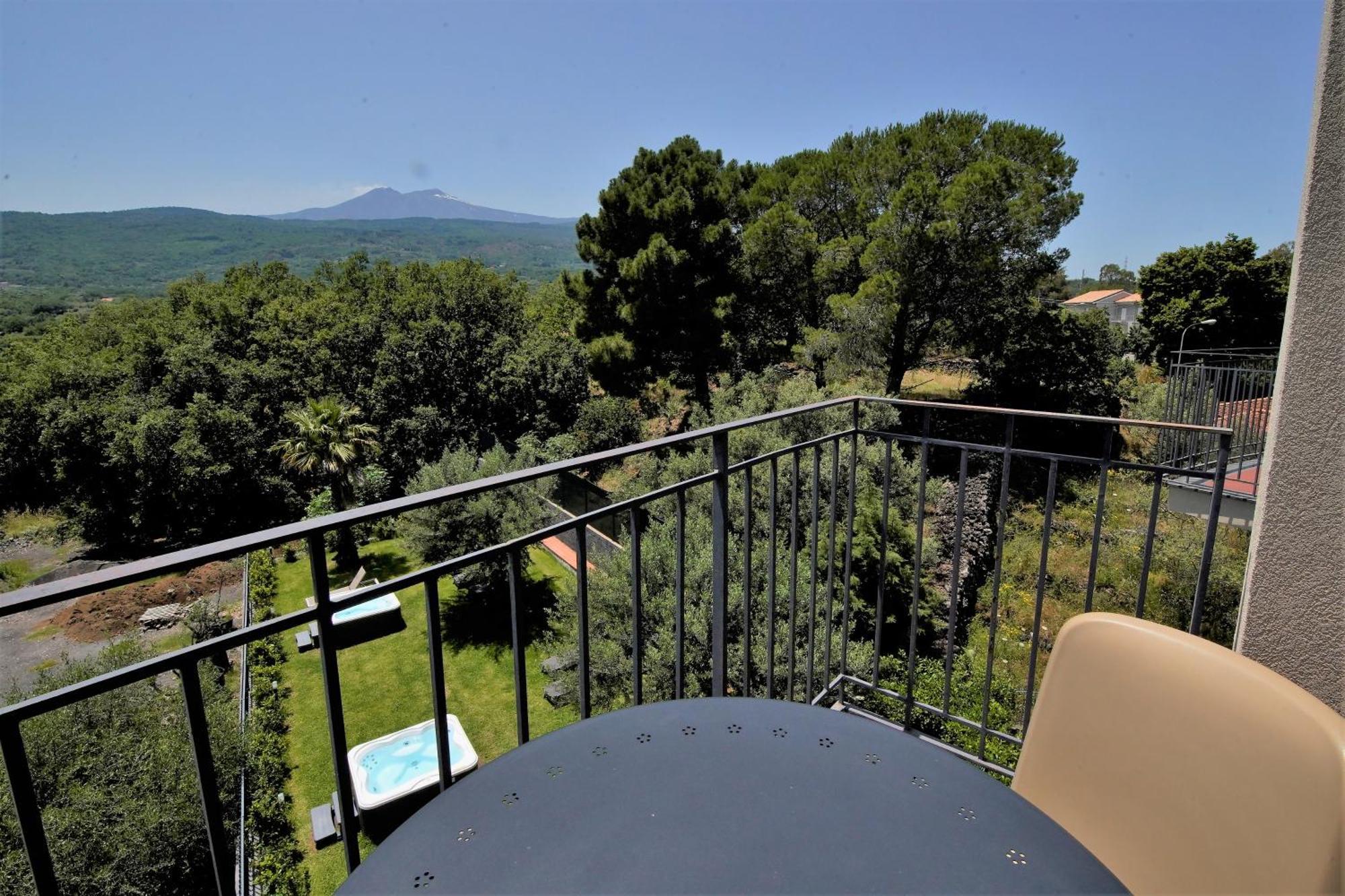 Mareneve Resort Linguaglossa Esterno foto